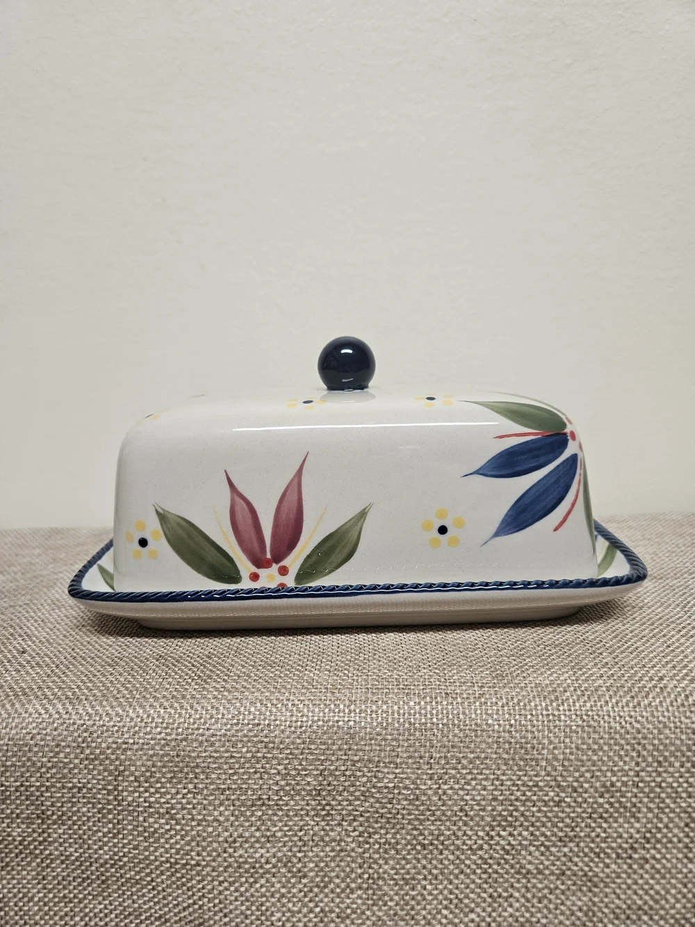 Temptations‎ Ceramic Butter Dish From The Old World Collection